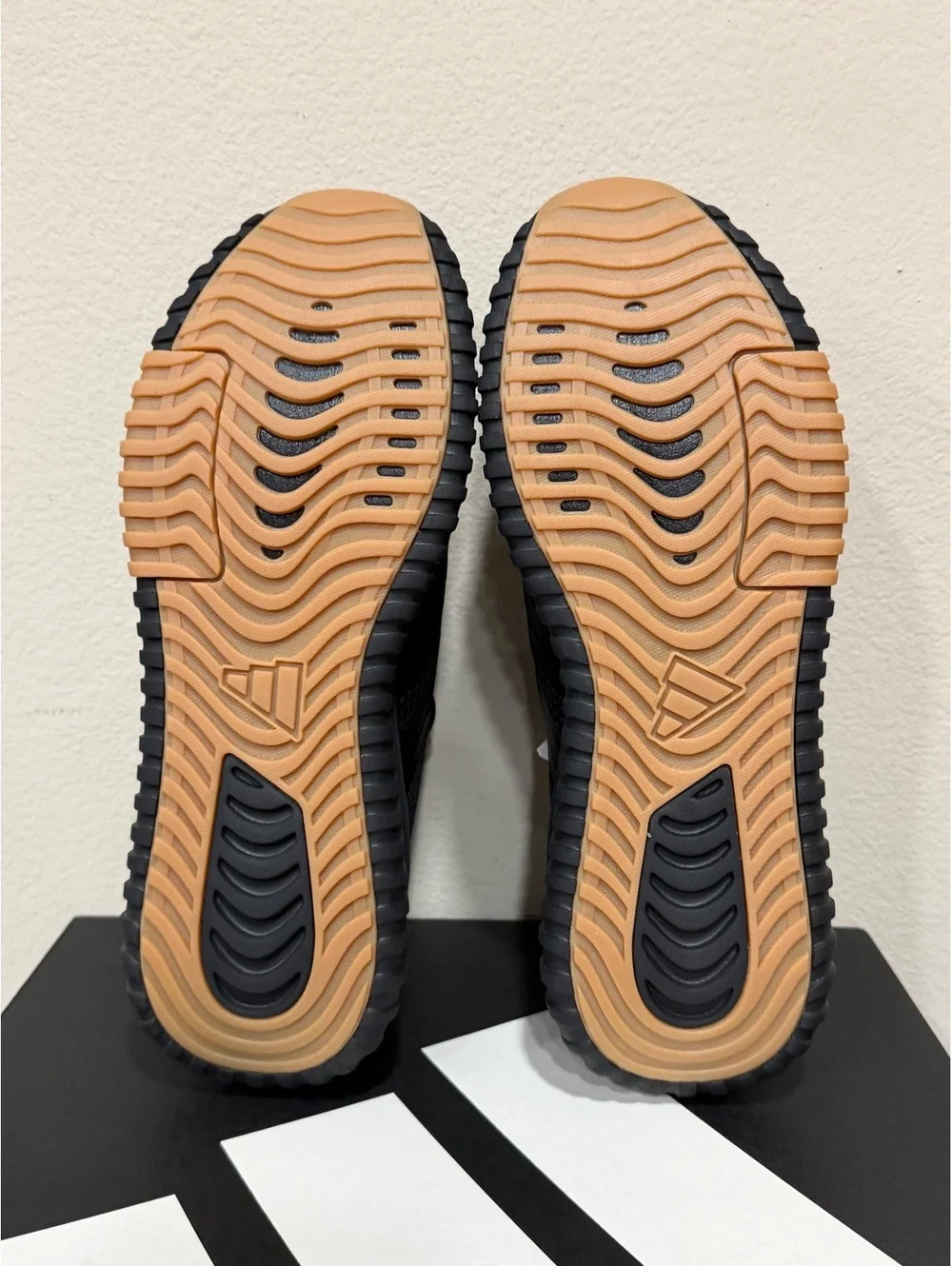 Size 10 - Adidas Kaptir 4.0 “Black Gum”